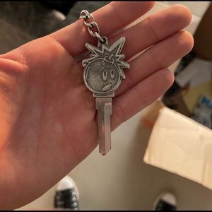 Hundred house key